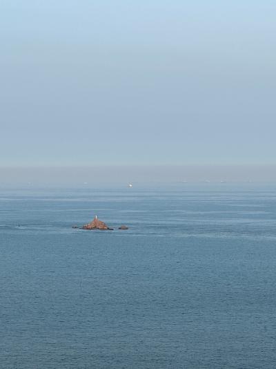 舟山-海上的小岛与灯塔_2