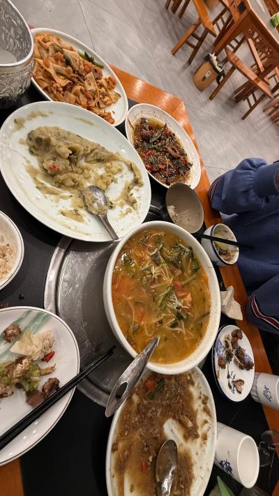 芒市-一桌云南菜
