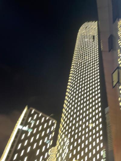苏州-夜色中亮灯的高楼_2
